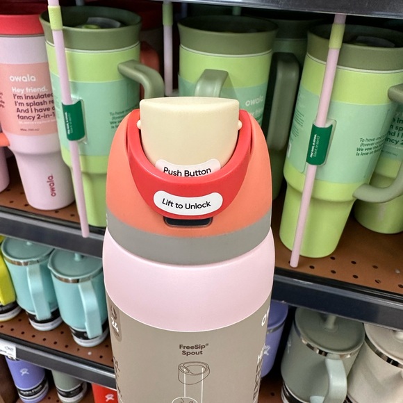 Owala Freesip 32oz Water Bottle Whole Foods Exclusive Peachy Rose NEW!!! - Picture 6 of 8